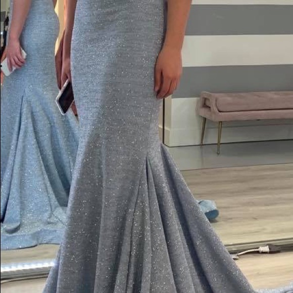 Jovani Prom dress - Picture 3 of 3